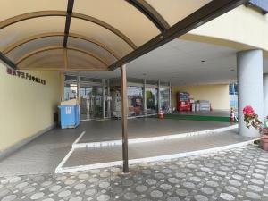 江戸崎中央公民館正面入口にあるブックポスト