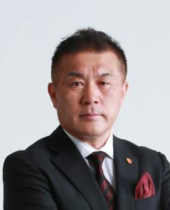 鈴木満氏