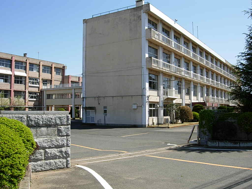 施設：旧江戸崎高等学校